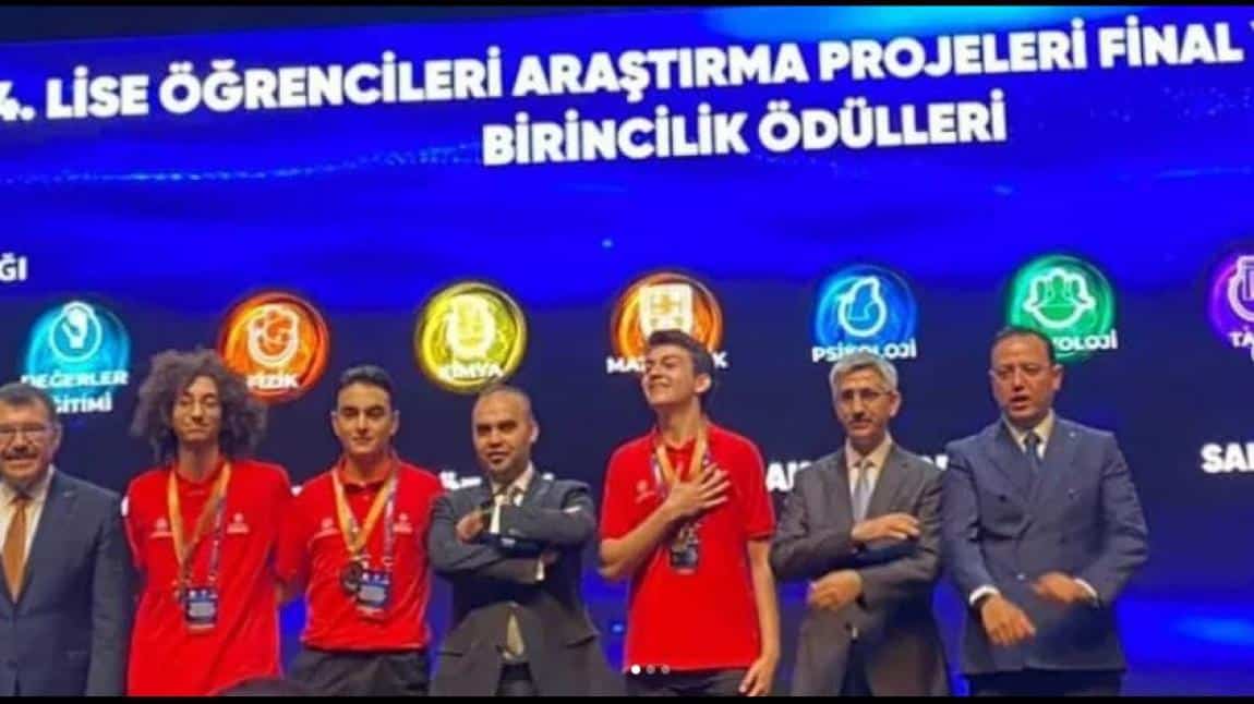 Türkiye Birincilerimiz Avrupa Genç Bilim İnsanları Yarışması'nda (EUCYS) Yarışıyor