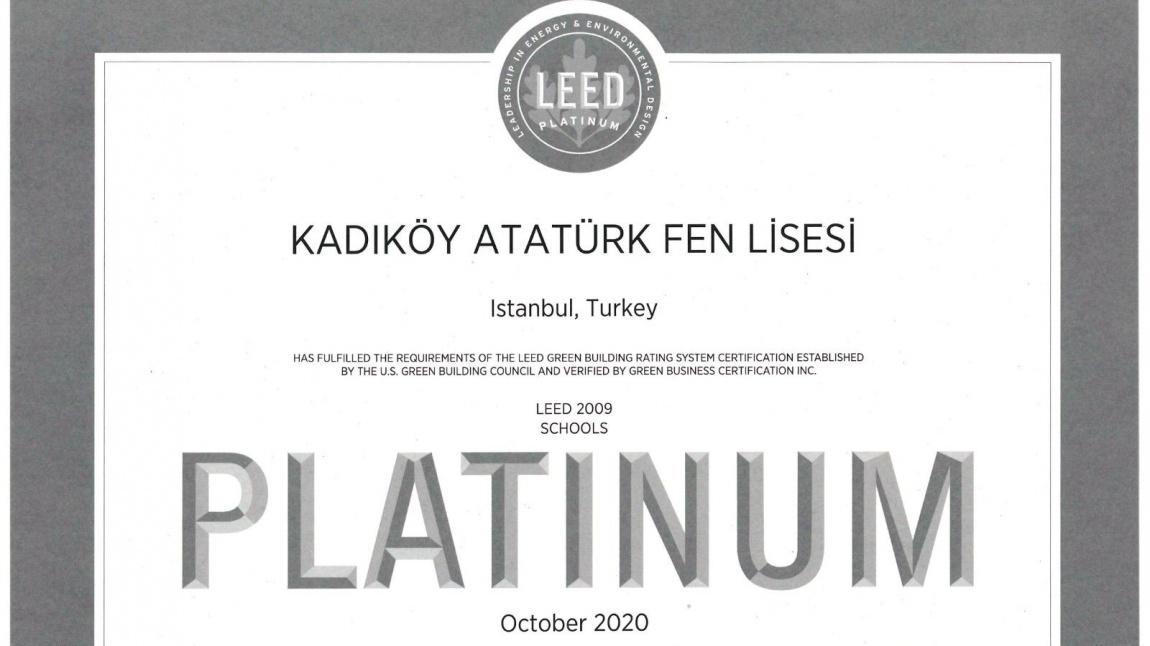 Türkiye'nin İlk ve Tek LEED Platinum Sertifikalı Okuluyuz